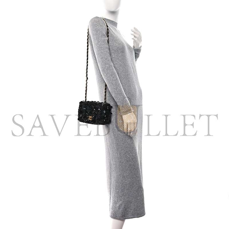 CHANEL 23P MINI FLAP BAG AS3523 (21*14*8cm)